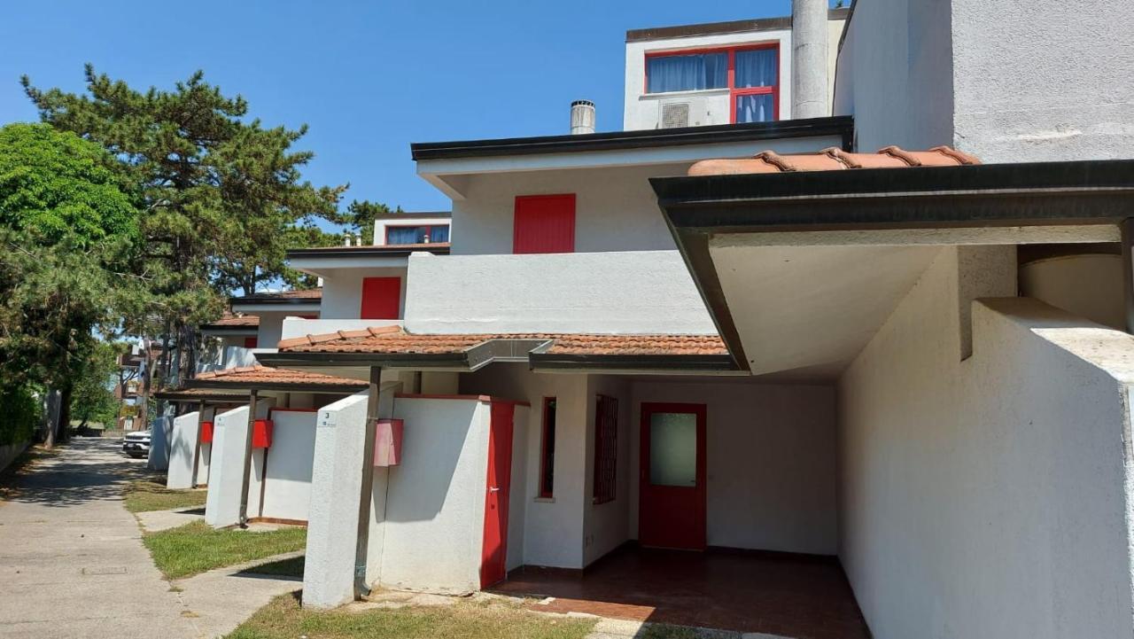 Holiday Village Lignano Sabbiadoro Luaran gambar