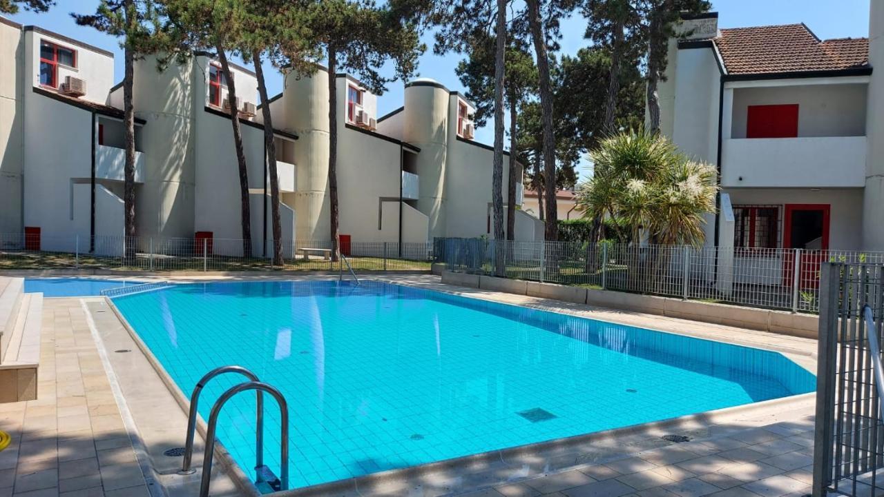 Holiday Village Lignano Sabbiadoro Luaran gambar